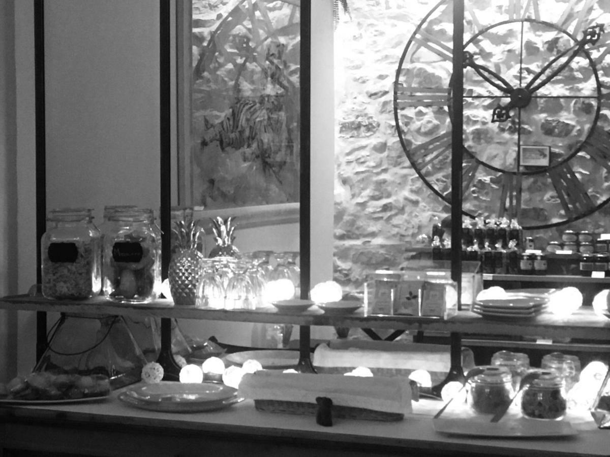Chambre D'Hotes Sandra Annot Buitenkant foto